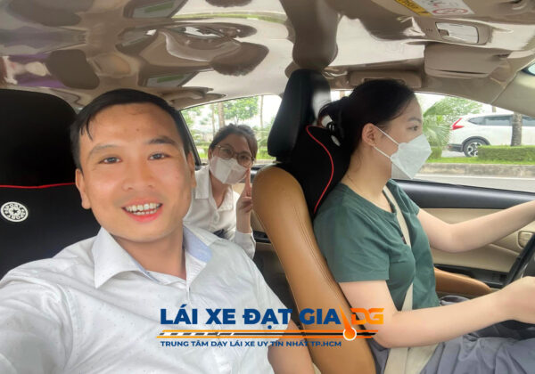 nguyen-thu-hien-chay-dat-hoc-lai-xe-b2 nguyen-thu-hien-chay-dat-hoc-lai-xe-b2