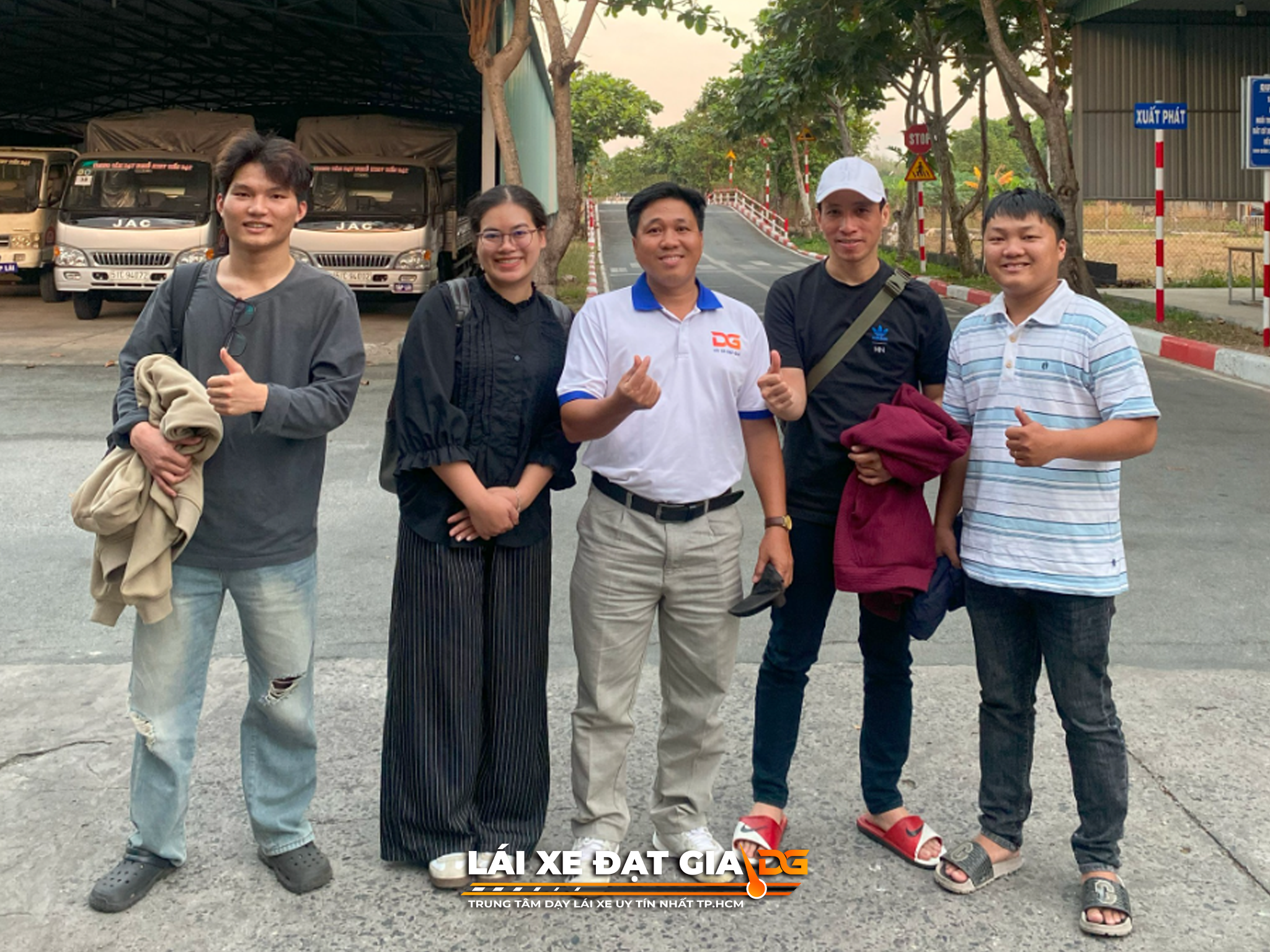 nguyen-thu-hien-chay-dat-hoc-lai-xe-b2