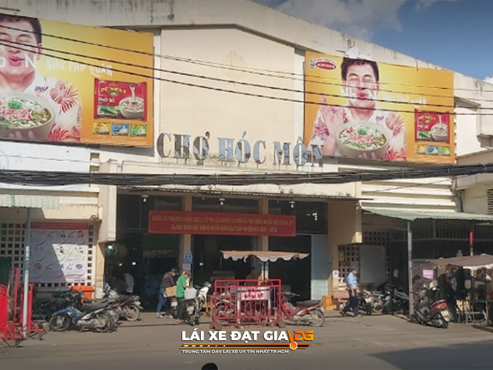 học lái xe ô tô huyện hóc môn