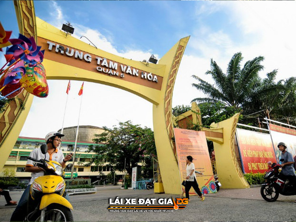 học lái xe quận 5