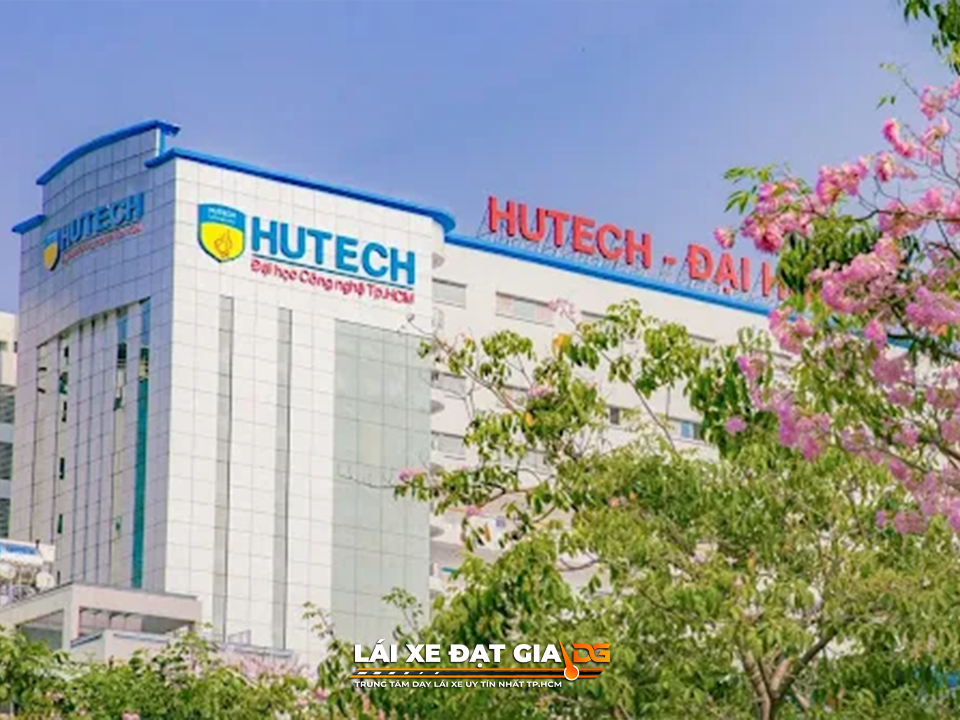 Học lái xe ô tô bình thạnh
